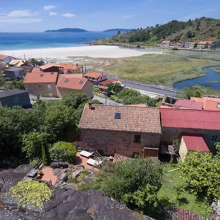 Casa A Laxe Guest house O Pindo