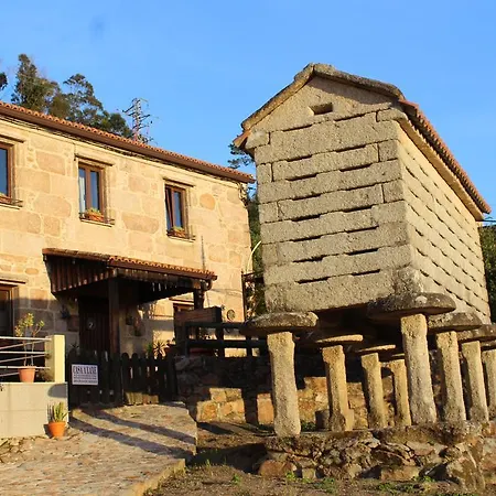 Guest house Casa A Laxe 3*