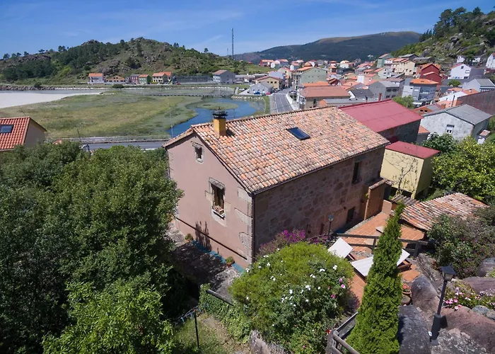 Casa A Laxe Konukevi O Pindo