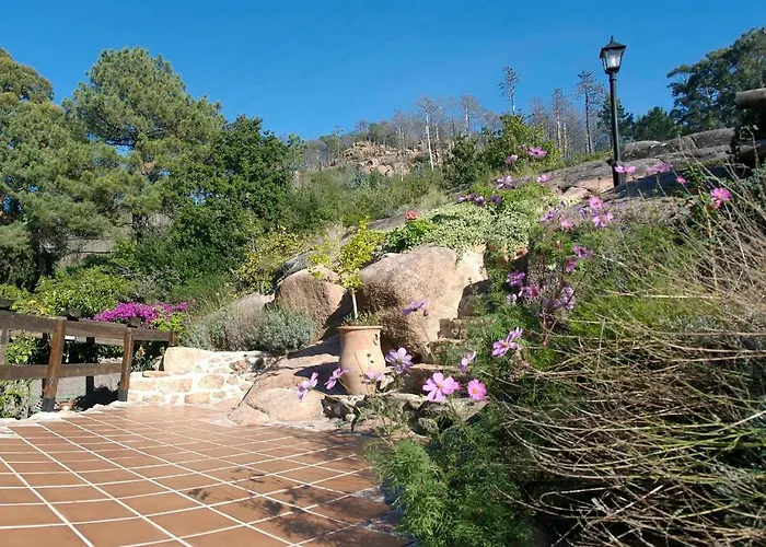 Casa A Laxe Konukevi O Pindo