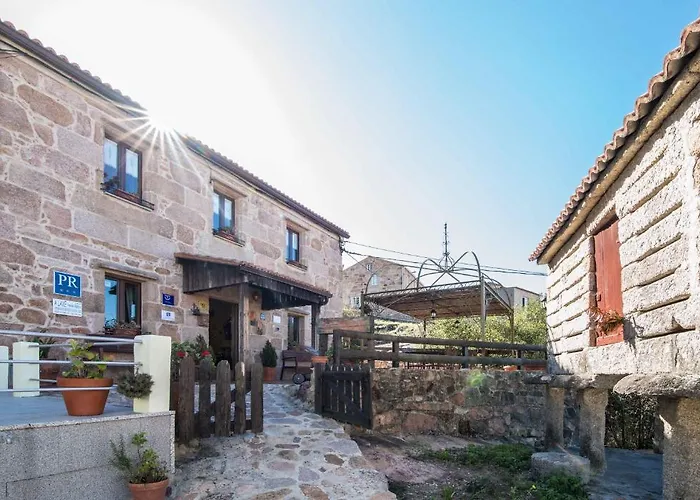 Konukevi Casa A Laxe 3*