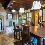 ゲストハウス Casa A Laxe O Pindo