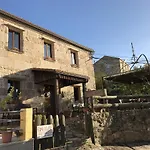 Casa A Laxe ゲストハウス O Pindo