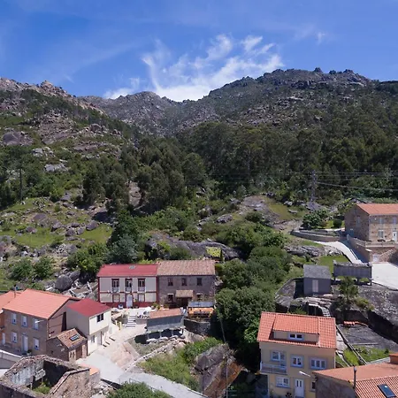 Casa A Laxe Guest house